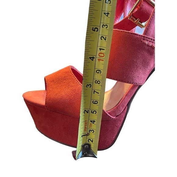 Steve Madden Dezzzy Suede Platform Open Toe Sandal‎ Color Red Orange Size 7.5 - Picture 8 of 9